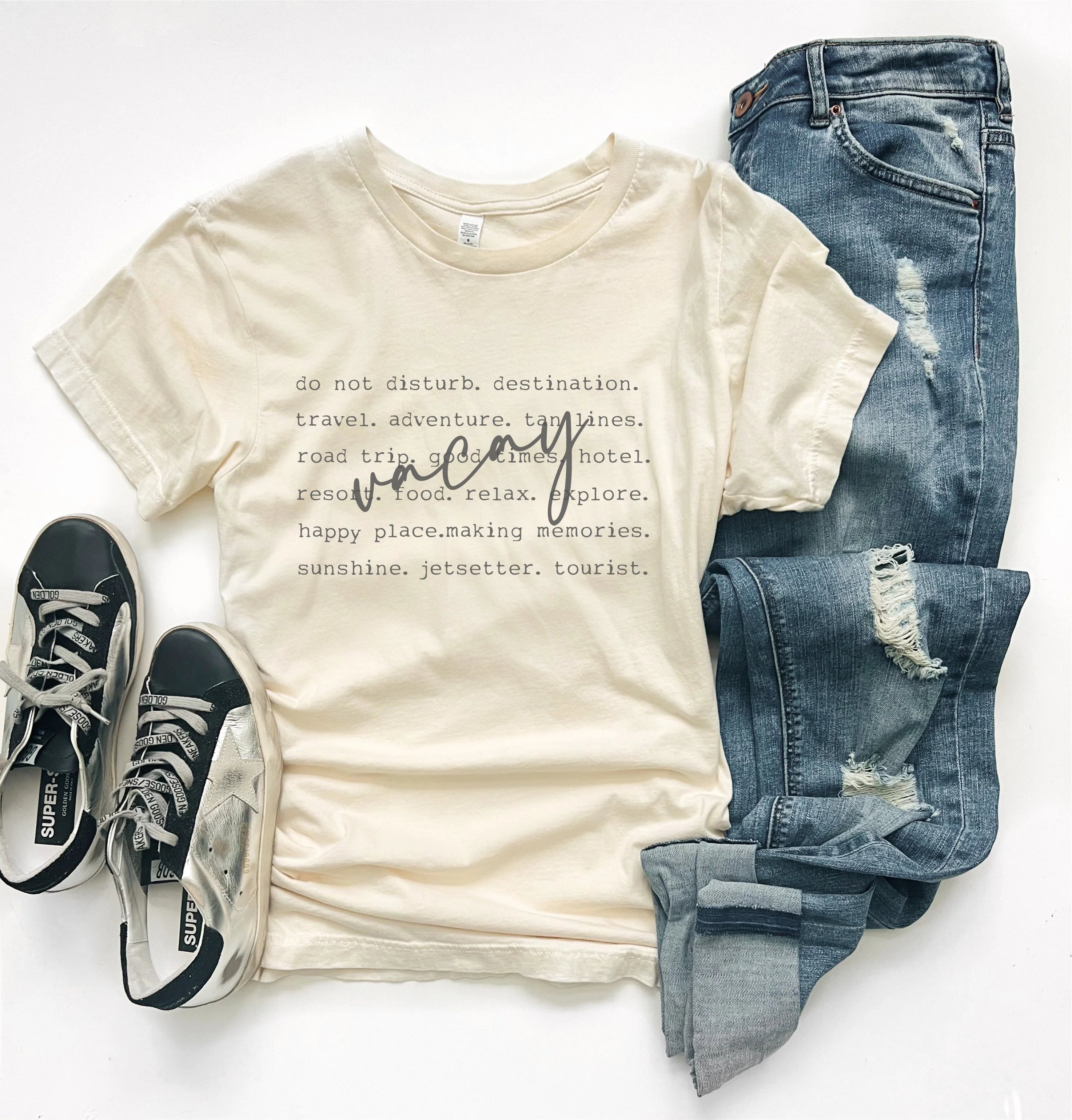 Vacay Words Tee